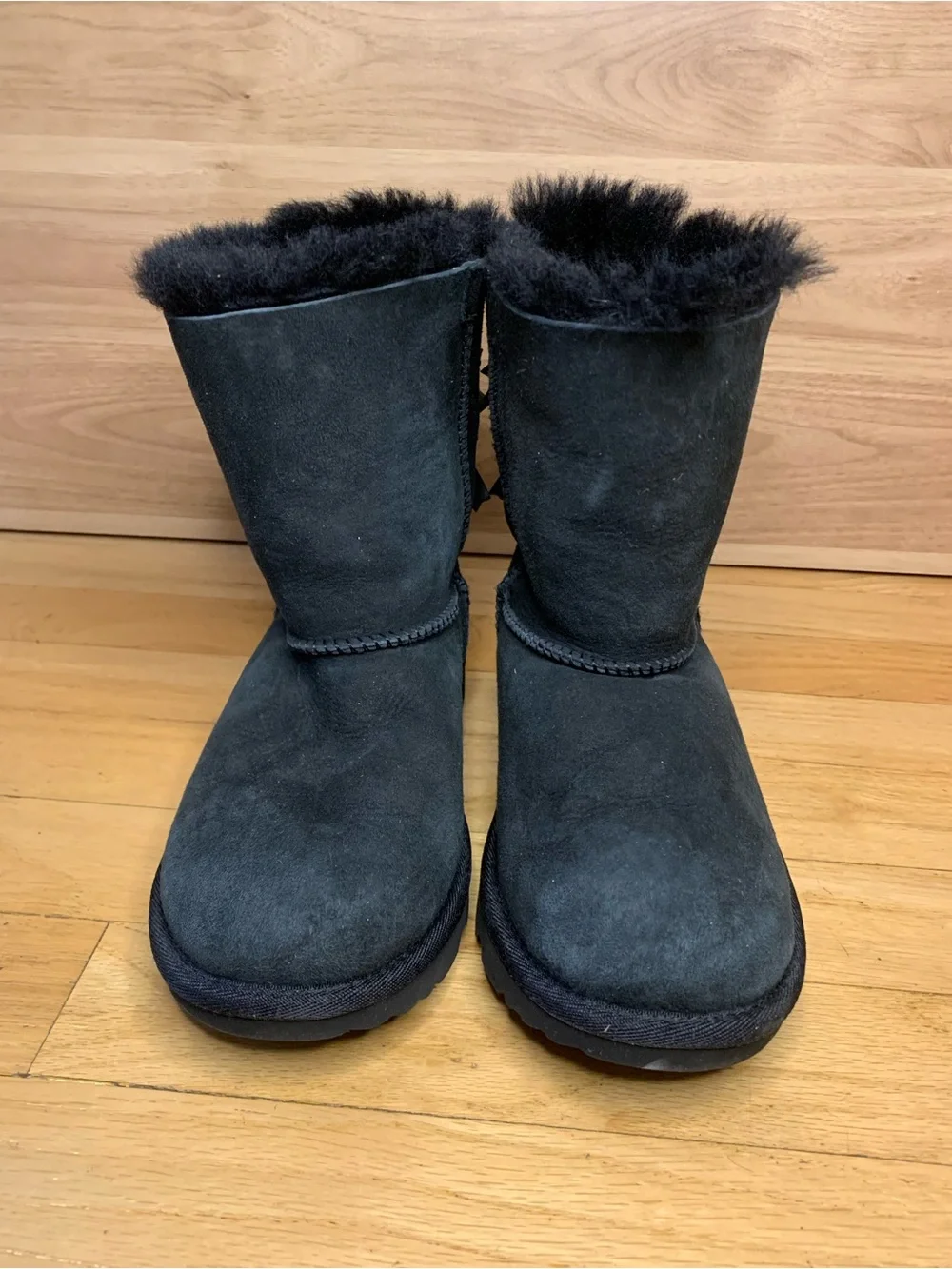 UGG Bailey Bow II Kids Black Boots - Size 3